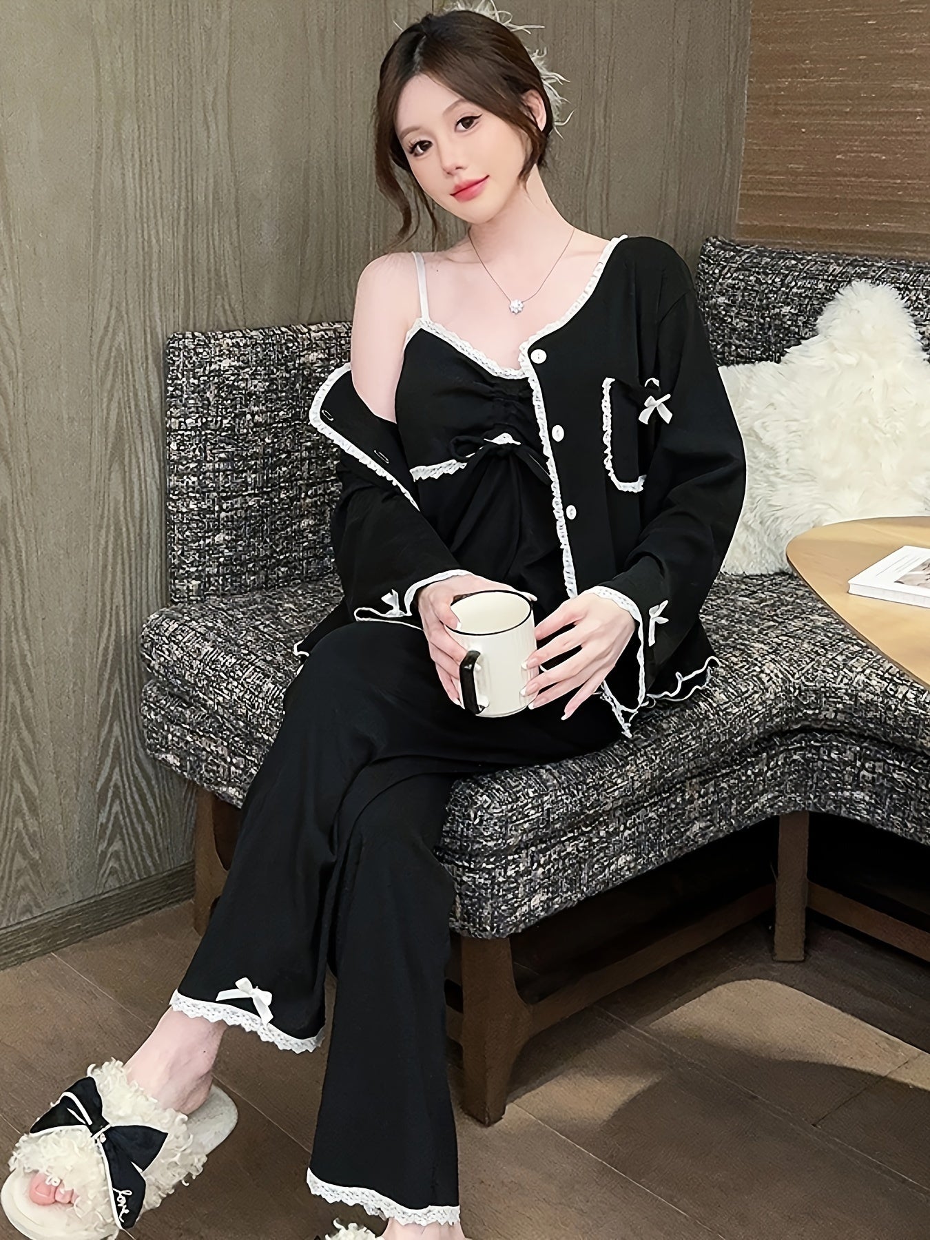 Autumn Winter Thermal Velvet Thick Long-Sleeved Trousers Suspenders Three-Piece Solid Color Lace High-End Home Wear Suit