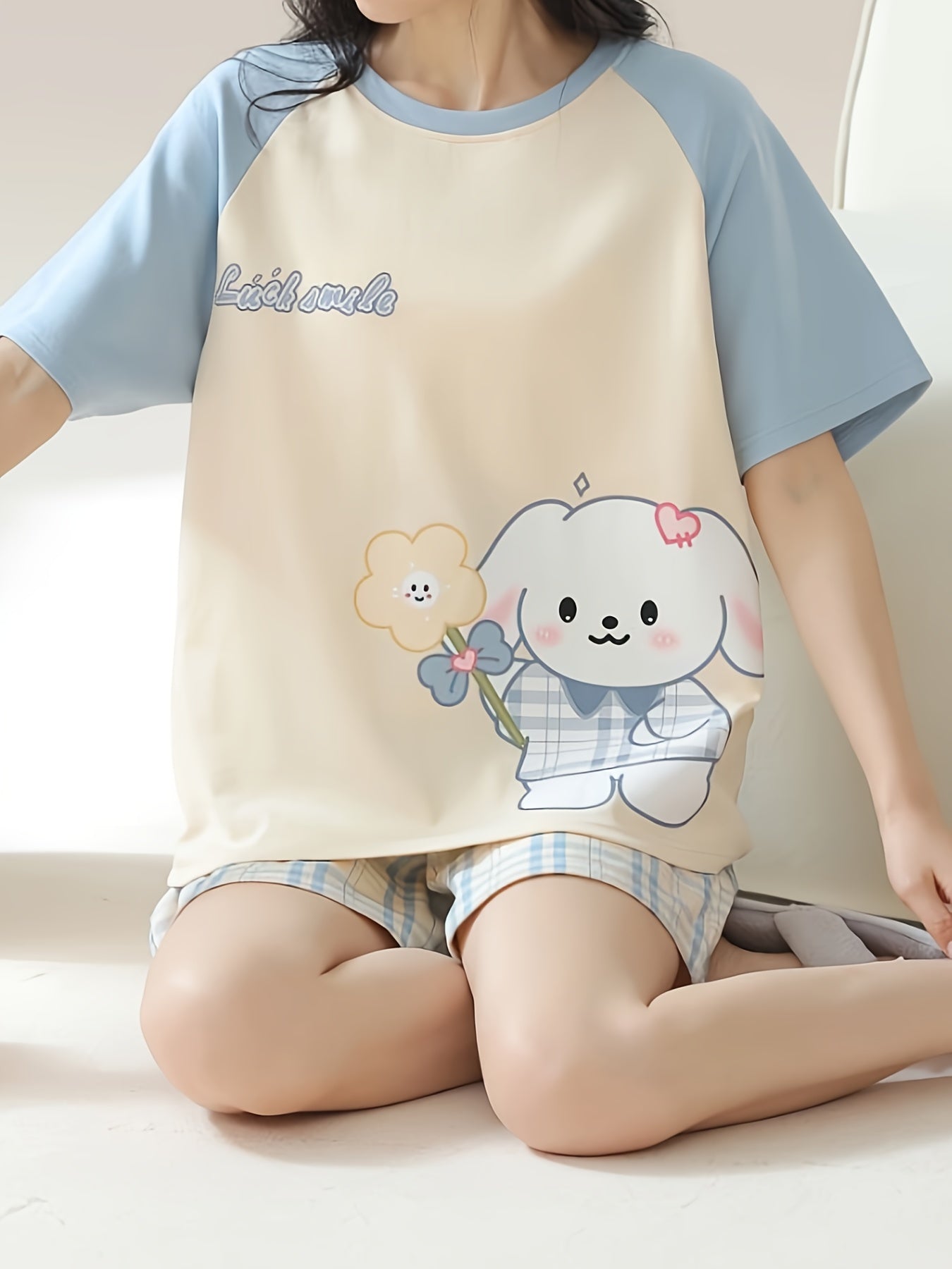 Ladies Cartoon Puppy and Floral Print Loose Pajamas Suit，Short Sleeve round Neck Top and Plaid Shorts，Comfortable Casual Style