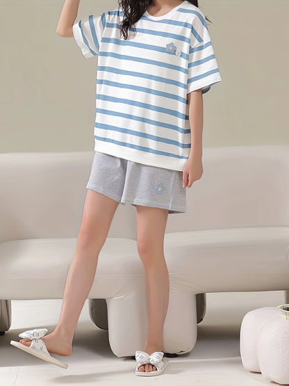 Women's Floral and Striped Printed Casual Loose Design Pajamas Suit，Short Sleeve round Neck Top and Shorts，Comfortable Loose Design