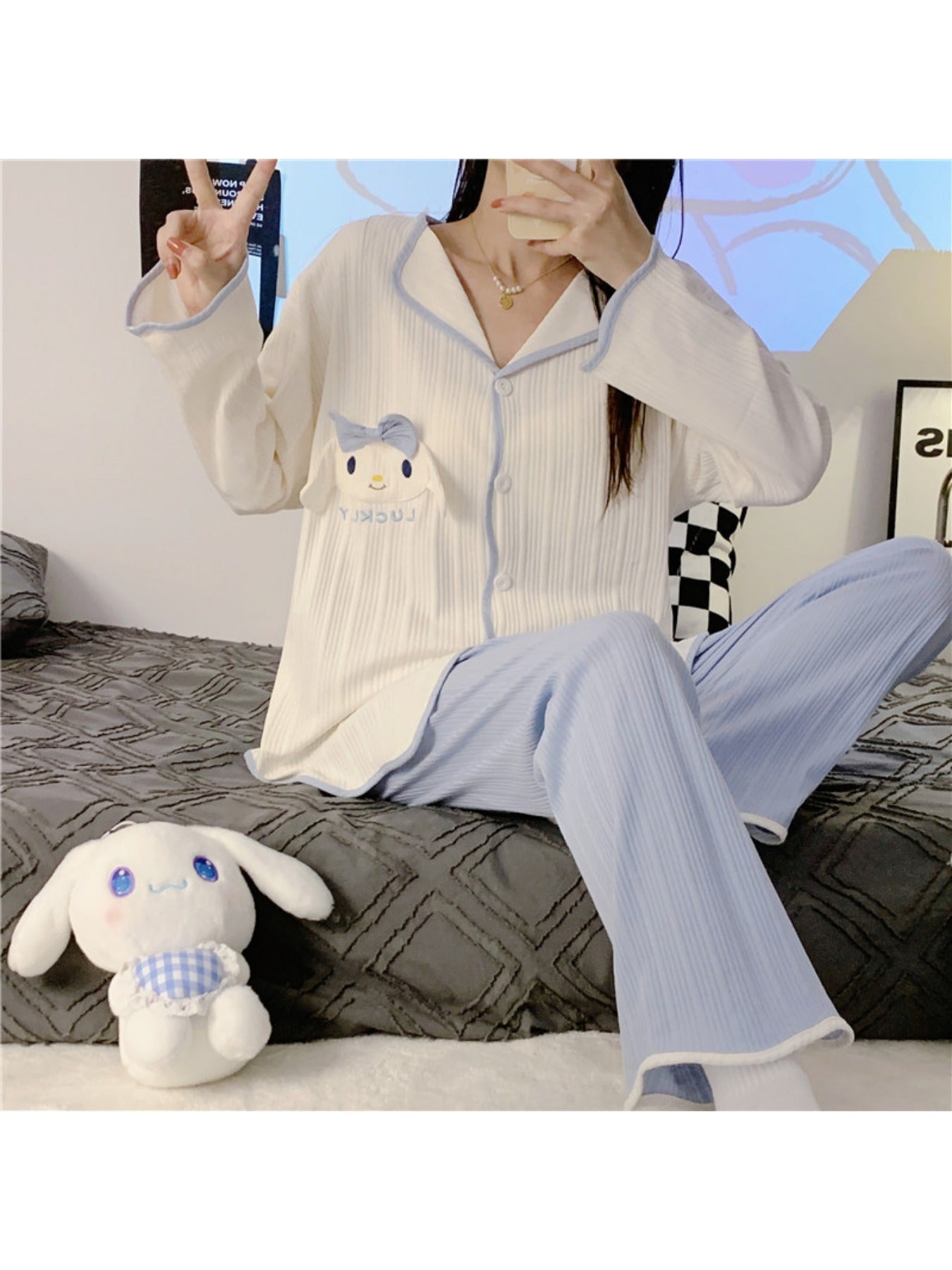 2Pieces Sanrio Women's pajama suit，Sweet Lapel Long Sleeve Top with Bowknot and Embroidered Dog，Solid Color Polyester Knitted Fabric，Trousers，Spring and autumn pajamas