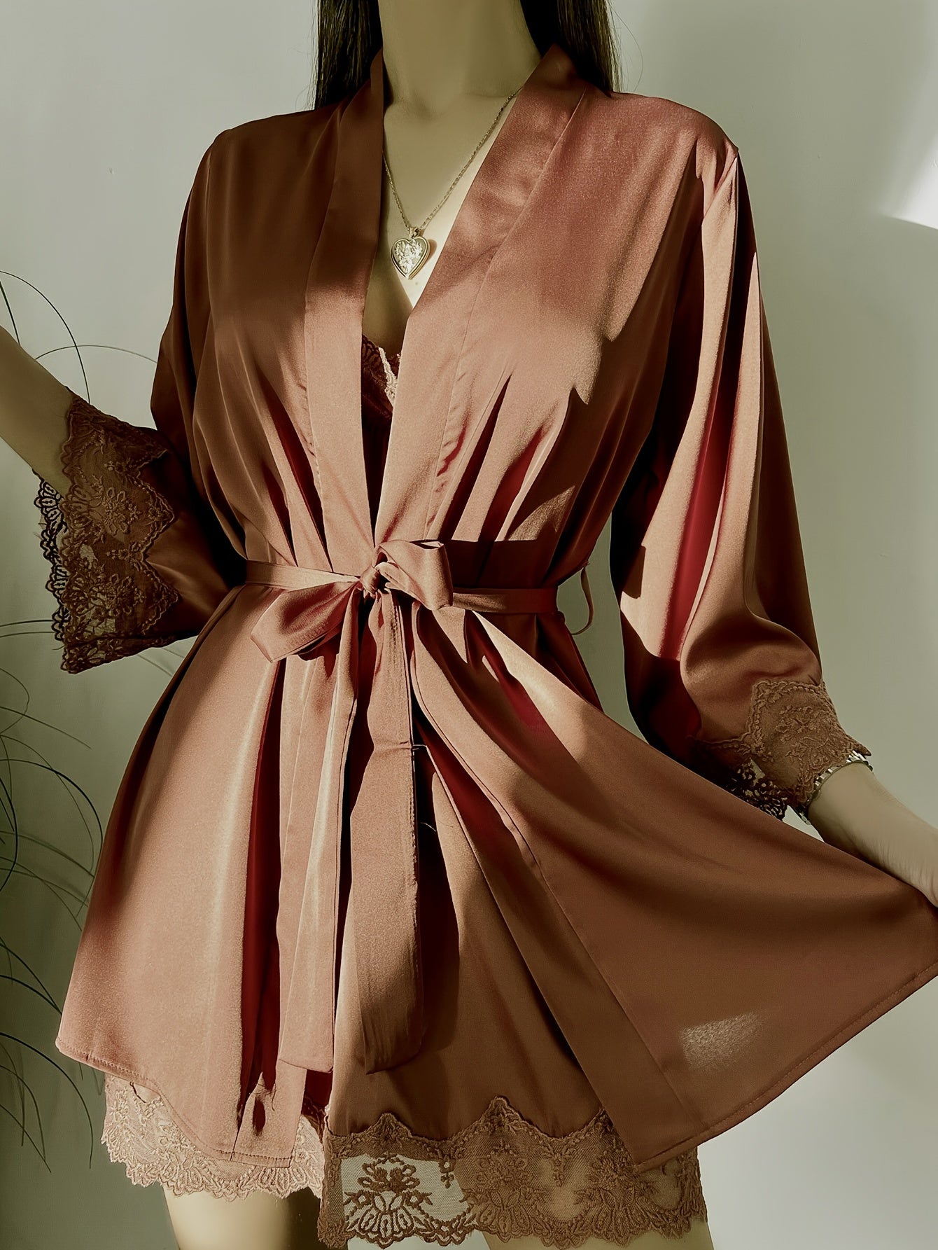 Chenxi Velvet，Elegant Satin Lace Pajamas Suit Ladies - V Collar Long Sleeve Robe with Belt，Breathable Solid Color Nightdress