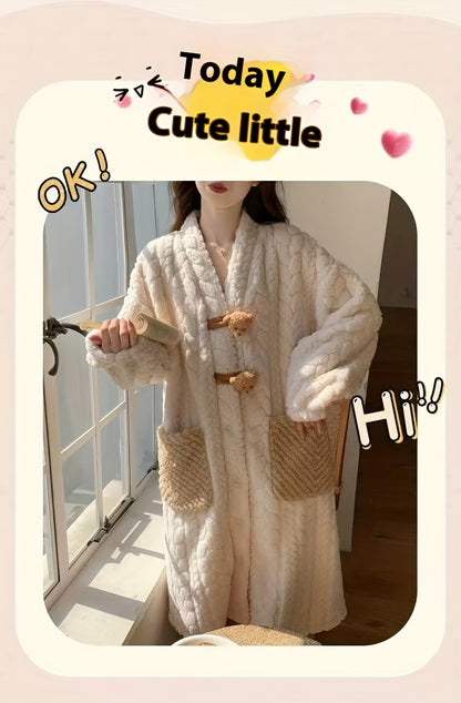 Women's Autumn and Winter Warm Nightgown，Blade Jacquard，Teddy Bear Decoration，Cute Coral Fleece Pajamas，Women's Loose Homewear