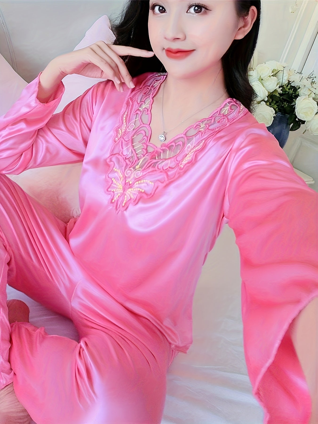 Women's Autumn and Winter Long-Sleeved Lace Satin Pajama Pants Suit，Fashion Comfortable Pajamas Suit，2Pajamas Set，Elegant Style，Autumn and Winter