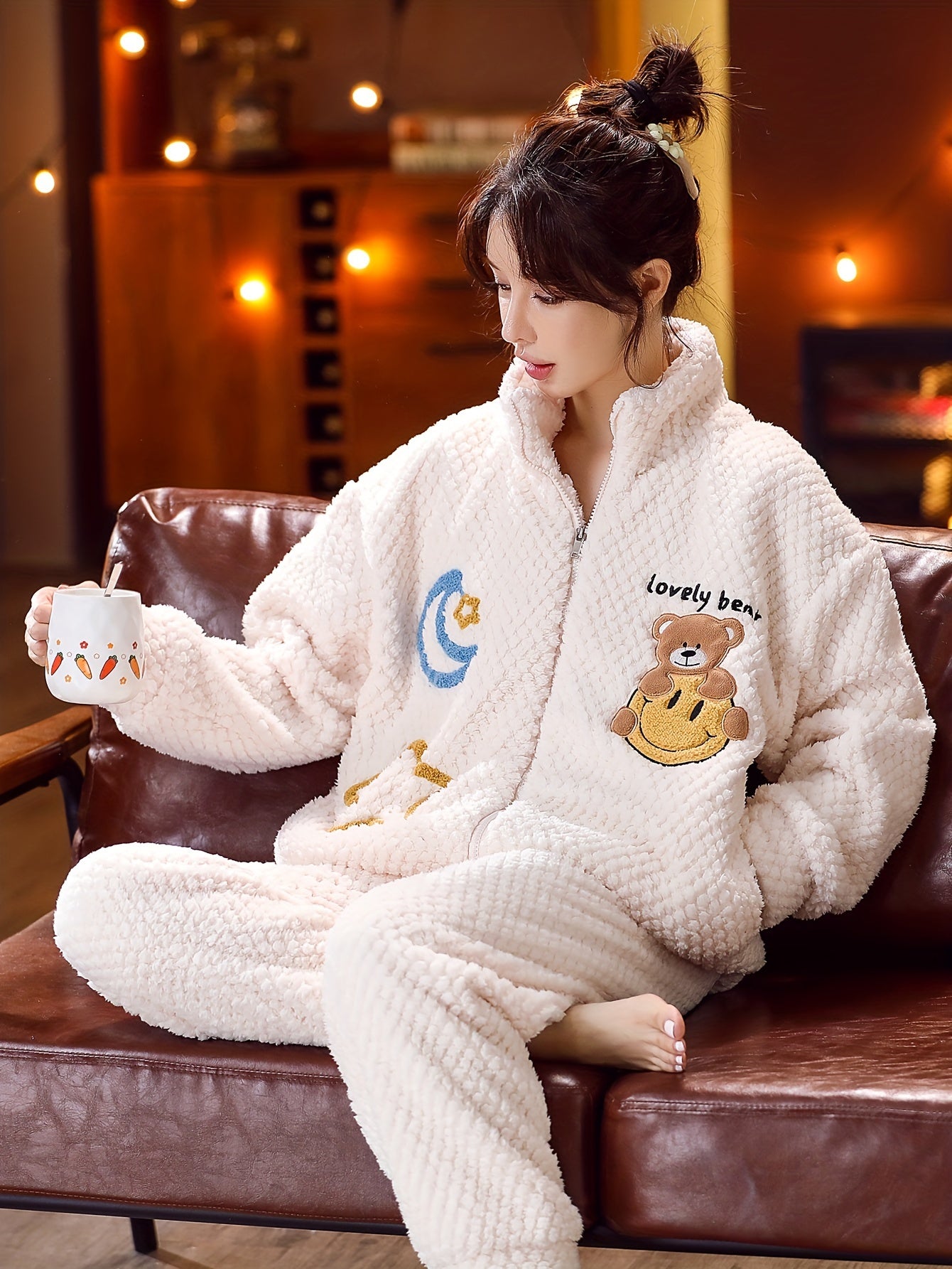 Lady Cute Bear&Moon and XINGX Pattern Wool Extra Thick Casual Suit，Long Sleeve Zipper Mock Neck Pocket Top and Pants，Comfortable and Loose Suitable for Autumn and Winter