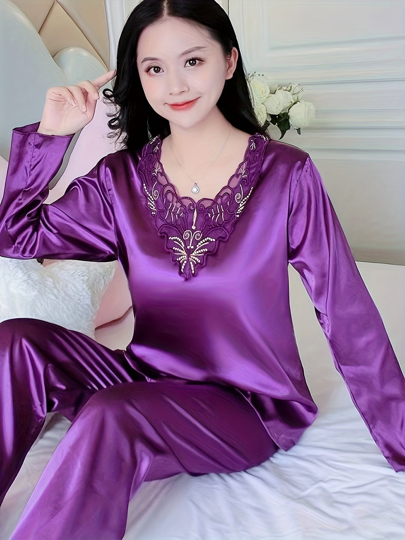 Women's Autumn and Winter Long-Sleeved Lace Satin Pajama Pants Suit，Fashion Comfortable Pajamas Suit，2Pajamas Set，Elegant Style，Autumn and Winter