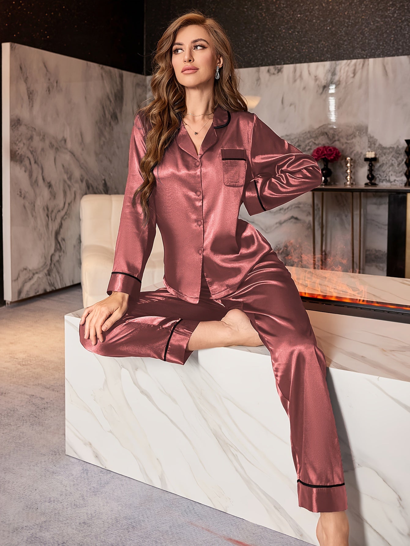 Women's Solid Color Satin Casual Pajamas Suit，Long Sleeve Button Polo Collar Top and Pants，Comfortable Loose Design Autumn Winter Autumn