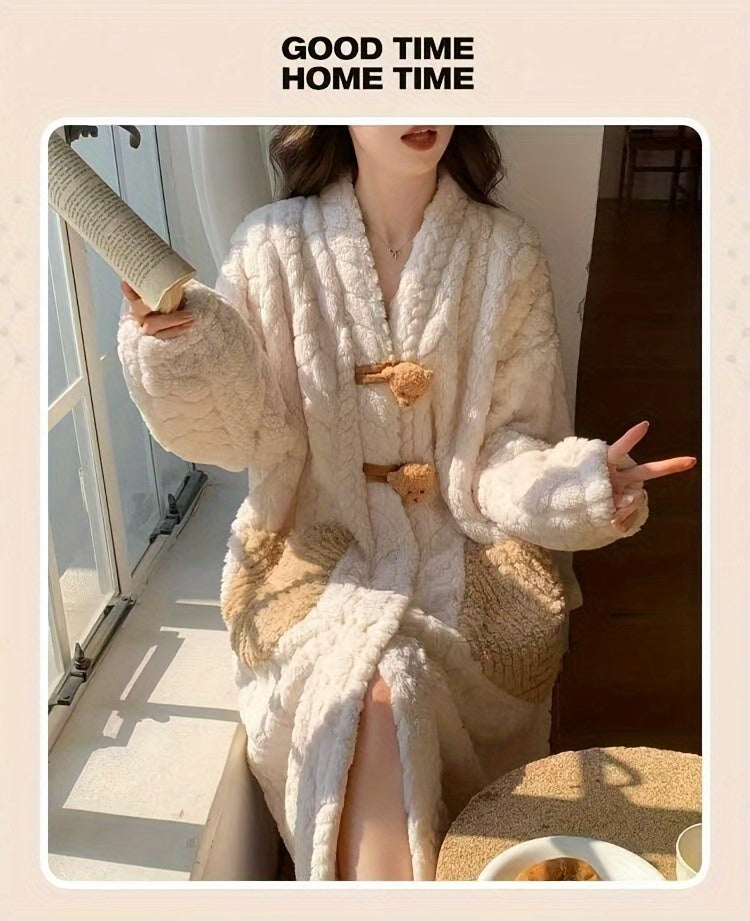 Women's Autumn and Winter Warm Nightgown，Blade Jacquard，Teddy Bear Decoration，Cute Coral Fleece Pajamas，Women's Loose Homewear