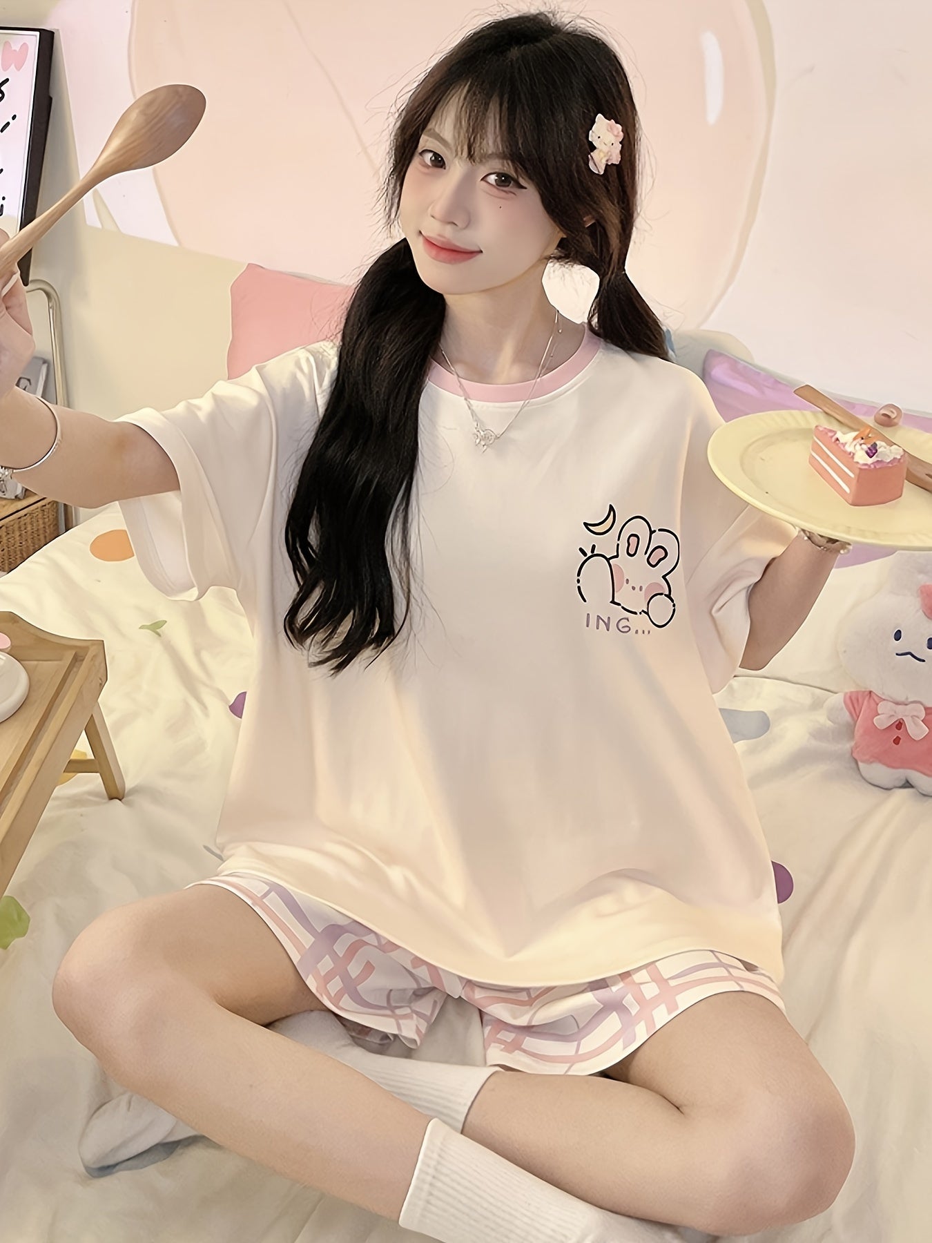 Cute Cartoon Rabbit Women's Pajama Suit - Comfortable Knitted Short Sleeves and Shorts，Machine Washable