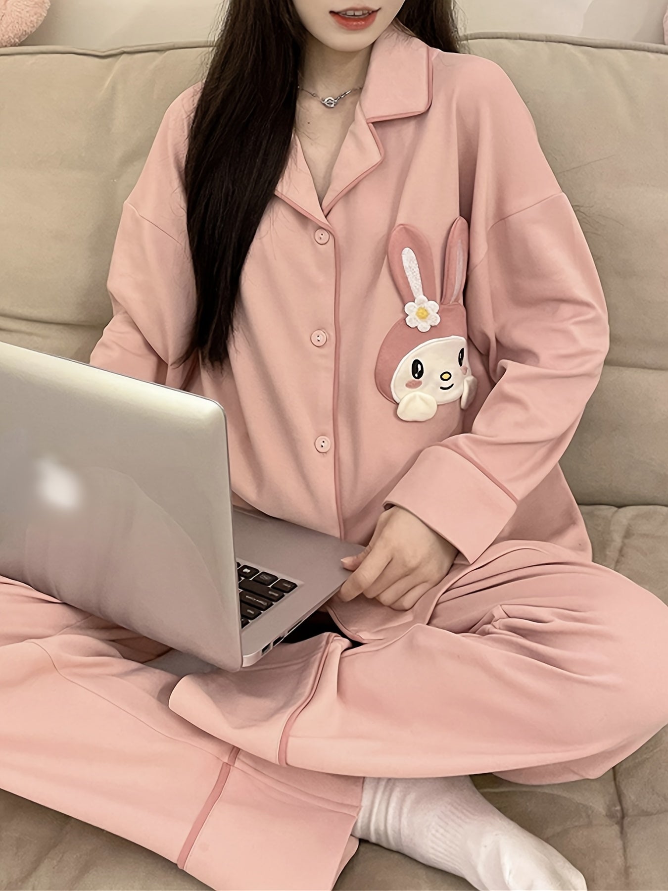 Women's Cute Rabbit Cartoon Pajamas Suit，Pink Long Sleeve Collar Top and Trousers，Knitted Polyester 95% Scalability 5%，Spring and Autumn Leisure Homewear，Without Belt，Button Closure，280g/m² Textile Weight