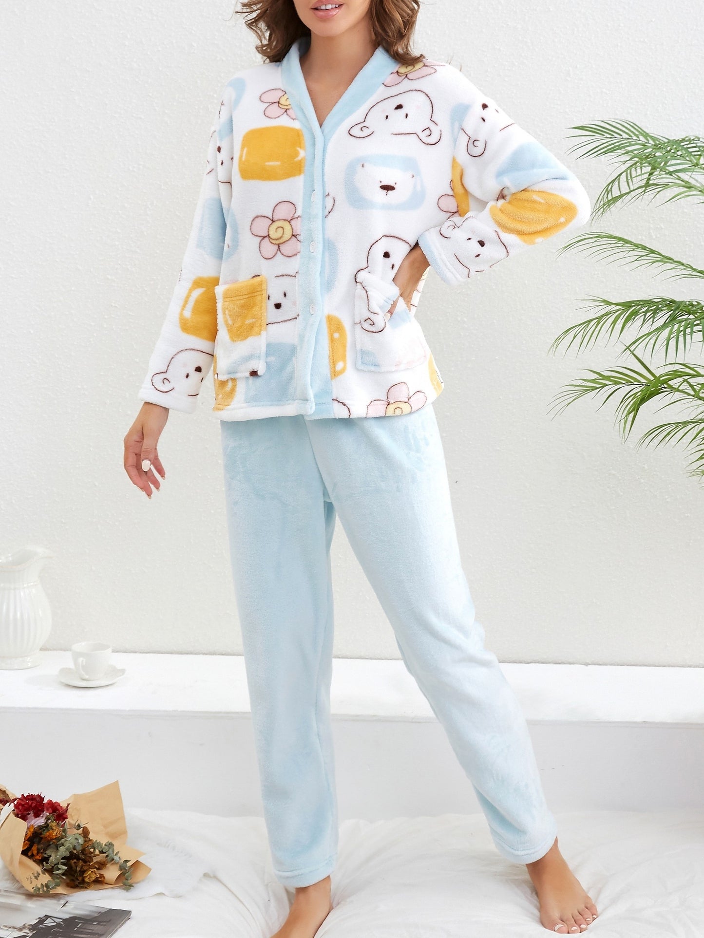 Cartoon Bear Print Pajamas Suit，Cute Long Sleeve Button Top and Elastic Waistband Pants，Women's Pajamas and Homewear