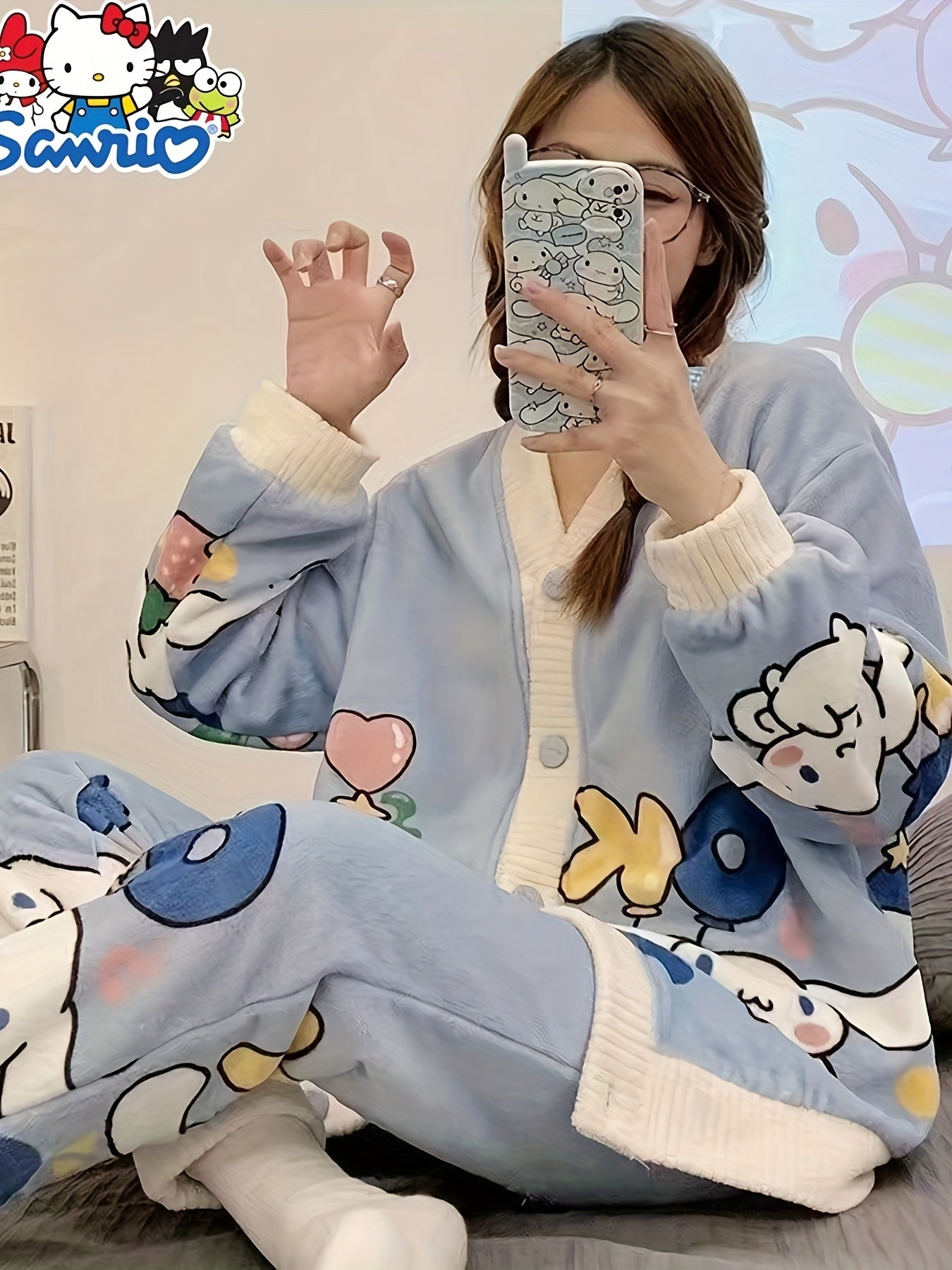 2 Set of Sanrio Authorized Cartoon Pattern Long-Sleeved Pajamas Suit，Thick Warm Loungewear，Sweet Cute Pajamas，Outerwear Homewear 2 Set