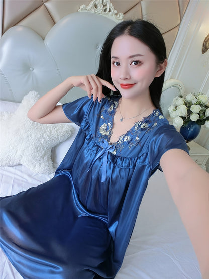 Elegant Ladies Travel Nightgown：V Collar，Short Sleeve，Embroidered Edge，Silk Satin，Light，Spring and Summer，Adult Size，Suitable for Hotels Or Families