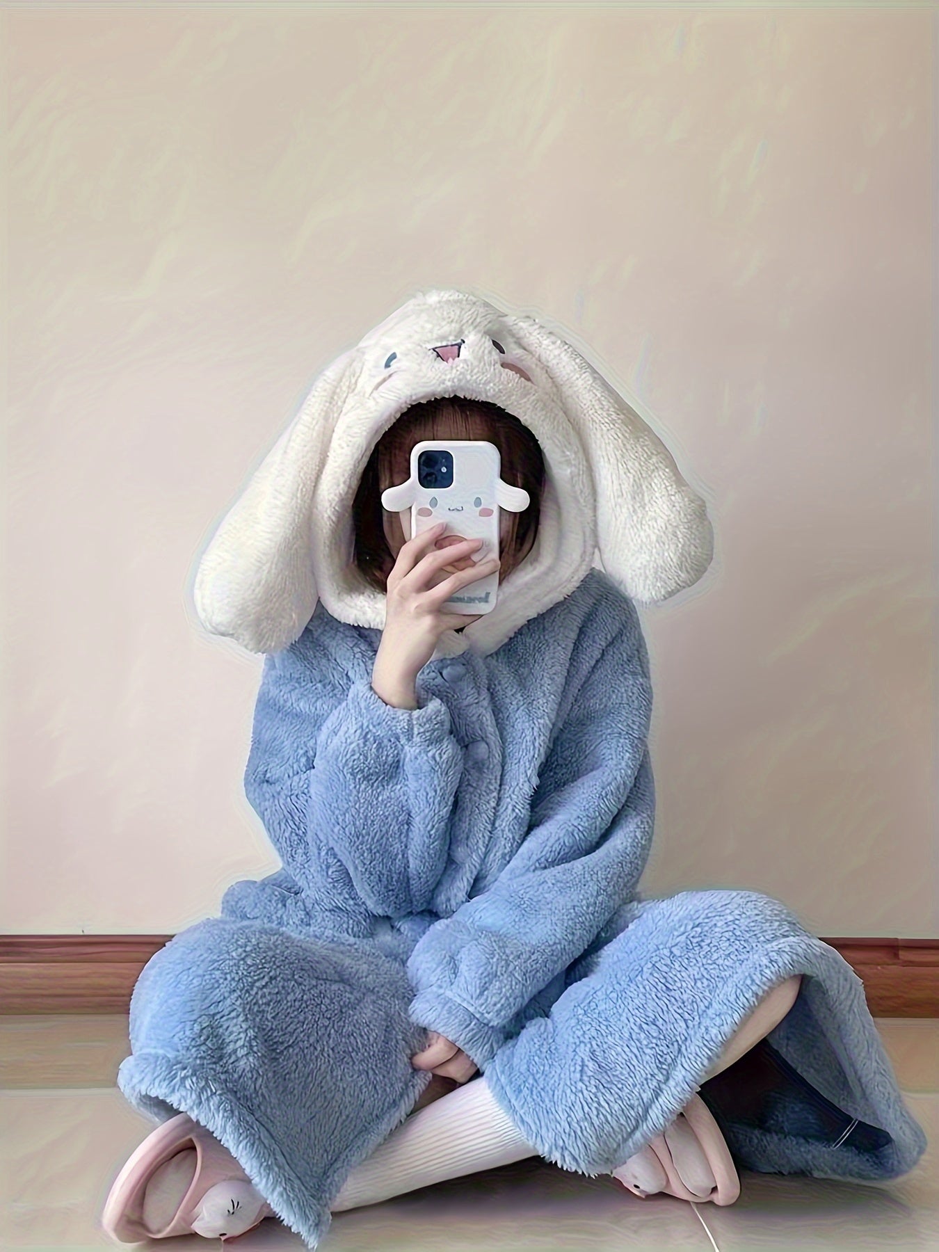 [Authorization] Sanrio Homewear Women's Plush Thickened Long Nightdress，Cinnamoroll Babycinnamoroll Coral Velvet Pajamas Long Sleeve Pajamas Thickened Thermal Coral Fleece Homewear，Sweet Cute Pajamas Outerwear Homewear Nightdress