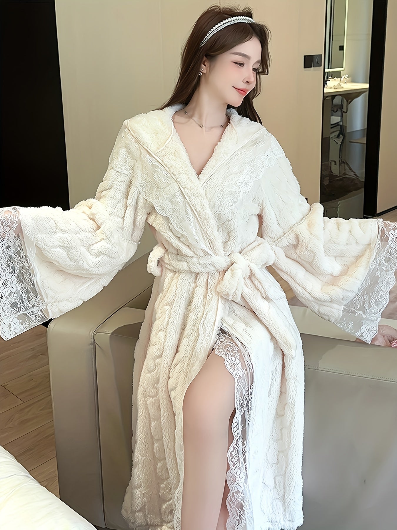 Winter Long Sleeve Lace Stitching Hooded Cardigan Mid-Length Jacquard Sweet Style Hooded Nightgown Fashion Casual Lace up Flannel Comfortable Warm Ladies Sleeping Dress Loungewear Gown