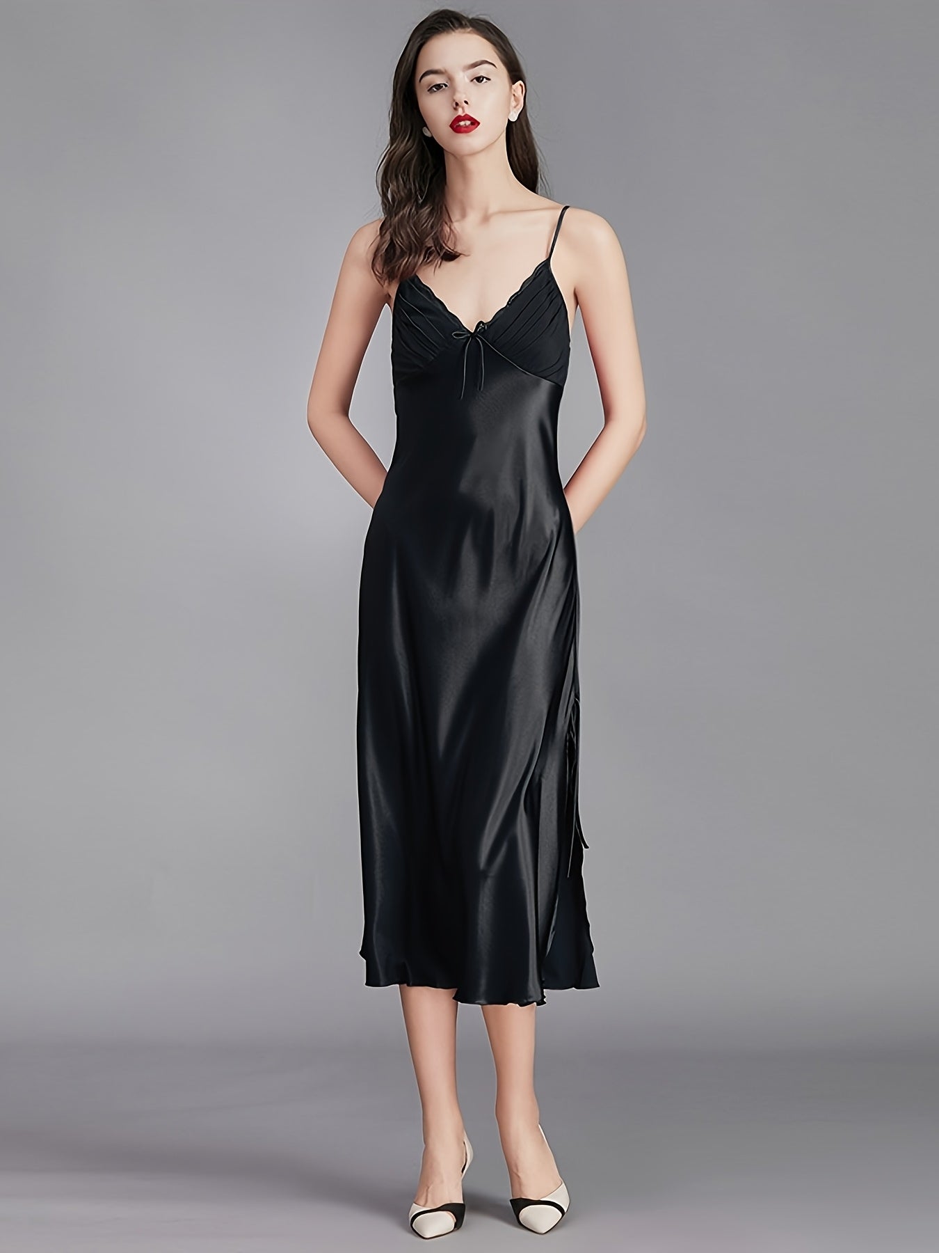 Women Satin Pajamas Sexy Sleepwear Slim Shoulder Strap Stacked Neck Elegant Long Satin Sling Mid-Length Dress