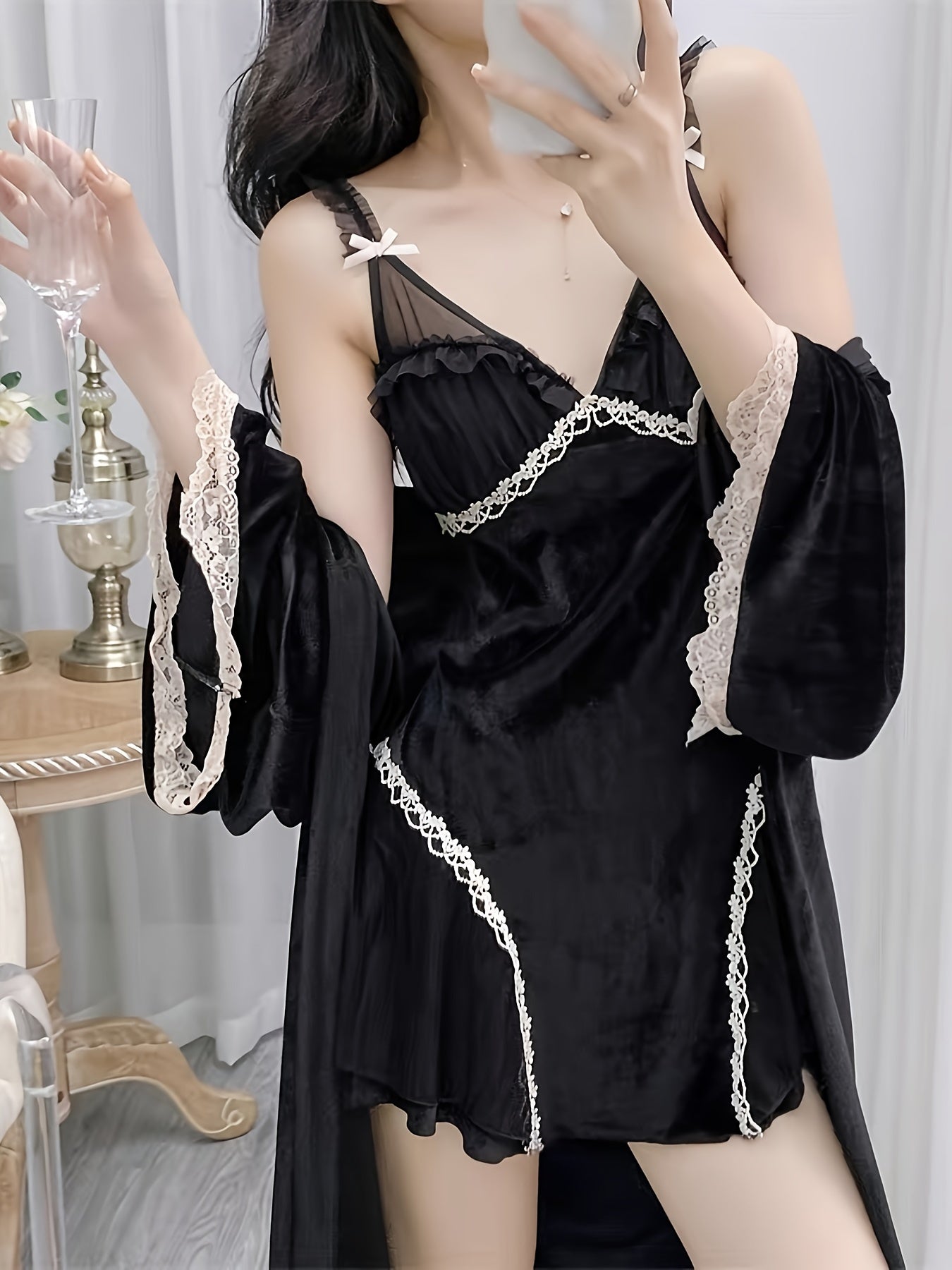 Elegant Velvet Women's Pajama Suit - Sexy Lace V Collar Suspender Dress and Long Sleeve Homewear，Perfect Choice for Autumn and Winter