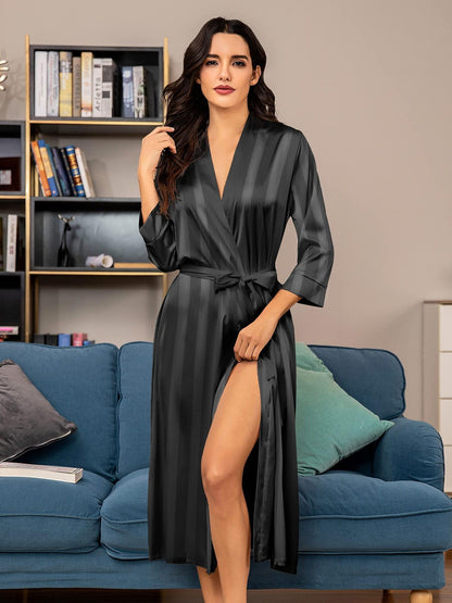 Elegant Lady Satin Long Sleeve V Collar Girdle Printed Homewear - Suitable for All Seasons，Non-See-through Type