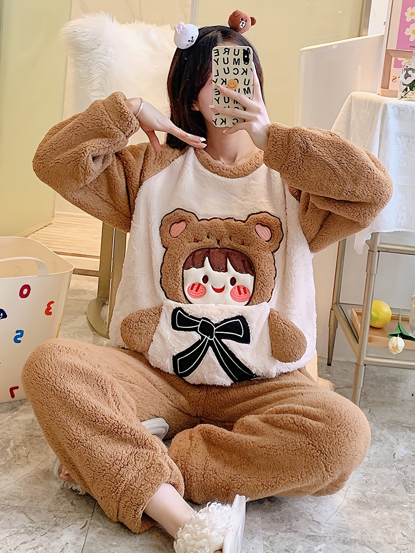 Winter Cute Cartoon Bear Pattern Women's Pajamas Suit，Comfortable Polyester Knitted Fabric，Round collar design，Long Fluffy Homewear Suitable for Adults