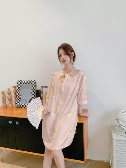 Women's Cartoon Rabbit Print Chinese Satin Jacquard Pajamas Dress，Half Sleeve Lace-up Crew Neck Nightdress，Comfortable Nightgown