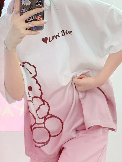 Cute Little Bear and Letter Print Gradient Loose Design Pajamas Suit，Short Sleeve round Neck Top and Elastic Shorts，Women's Pajamas