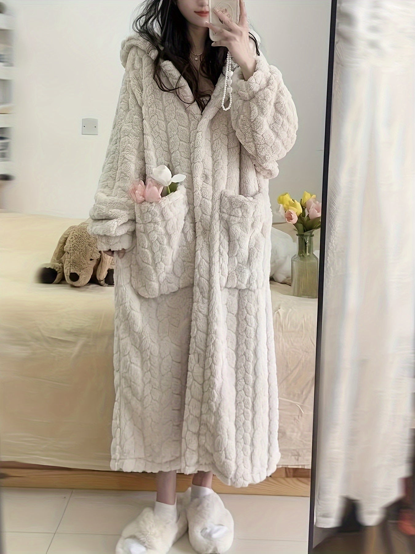 Autumn and Winter Casual Solid Jacquard Wool Extra Thick Nightgown，Long Sleeve Hooded Button Robe，with Pocket，Women's Pajamas and Dress