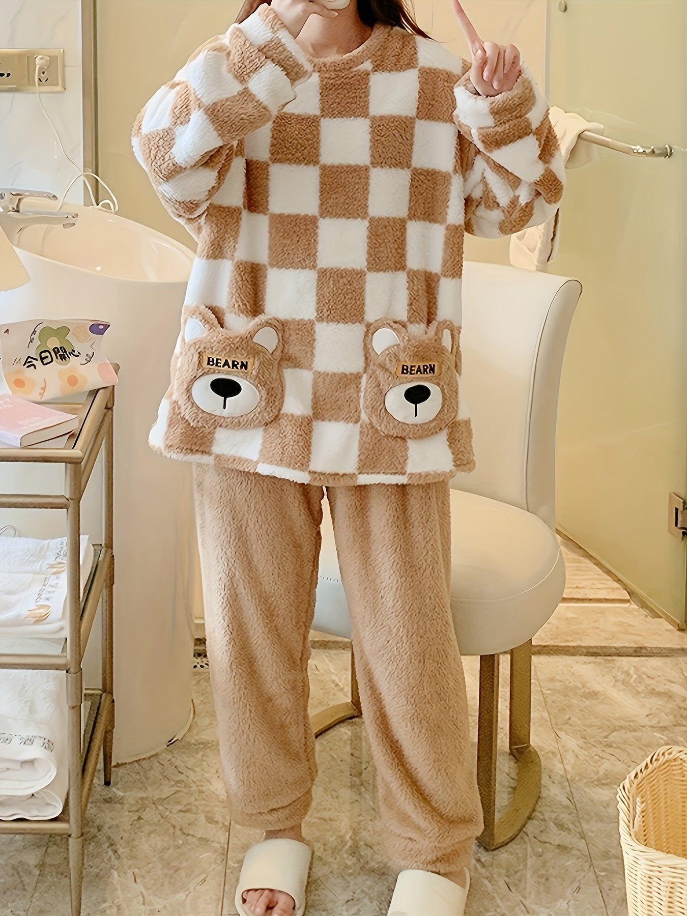 Women's Autumn and Winter Thickening Coral Velvet Pajamas Sweet Cute Bear Brown Plaid Homewear Loose plus Size Two-Piece Suit