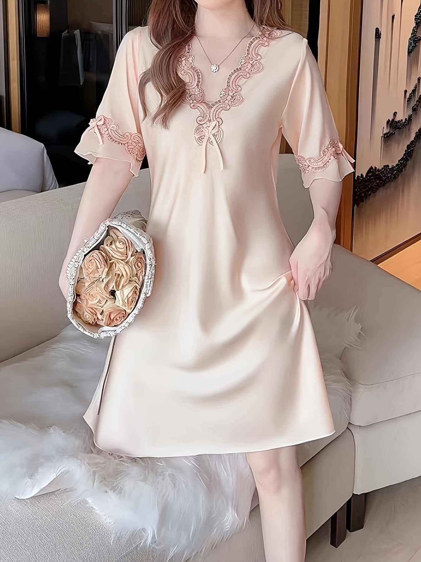 Women's Summer Chic Lace V Collar Pajamas - Soft Chiffon，Short Sleeve，Opaque Nightdress