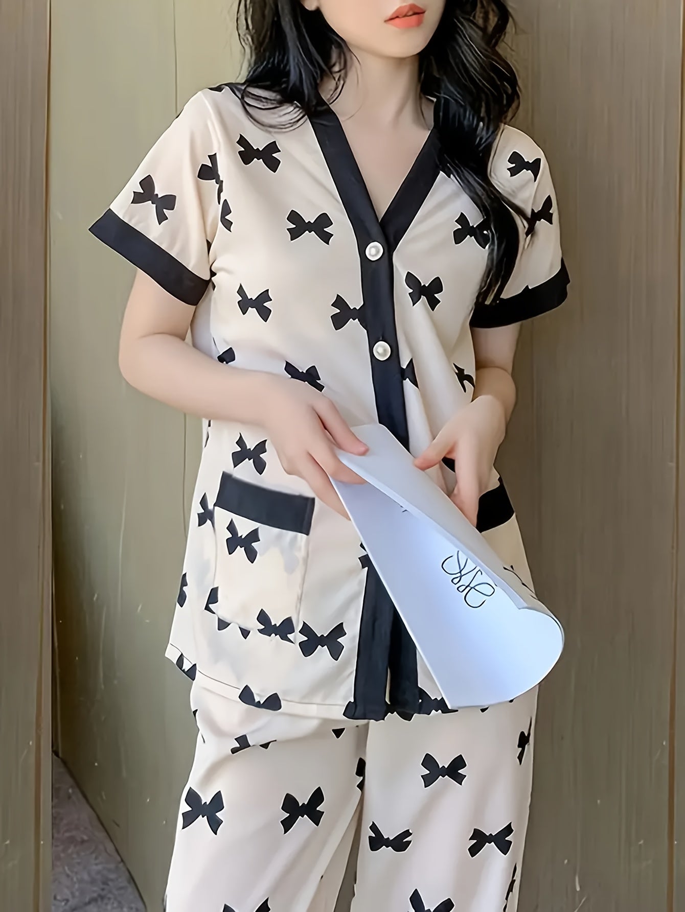 Elegant Bow Print Pajamas Suit，Short Sleeve Button V Collar Top and Elastic Pants，Women's Pajamas and Homewear