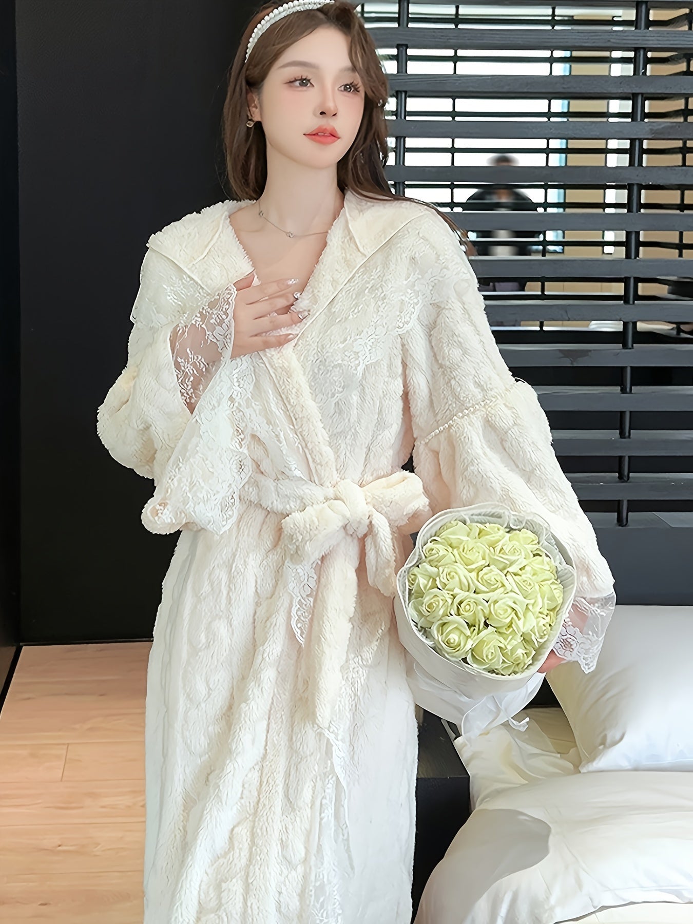 Winter Long Sleeve Lace Stitching Hooded Cardigan Mid-Length Jacquard Sweet Style Hooded Nightgown Fashion Casual Lace up Flannel Comfortable Warm Ladies Sleeping Dress Loungewear Gown