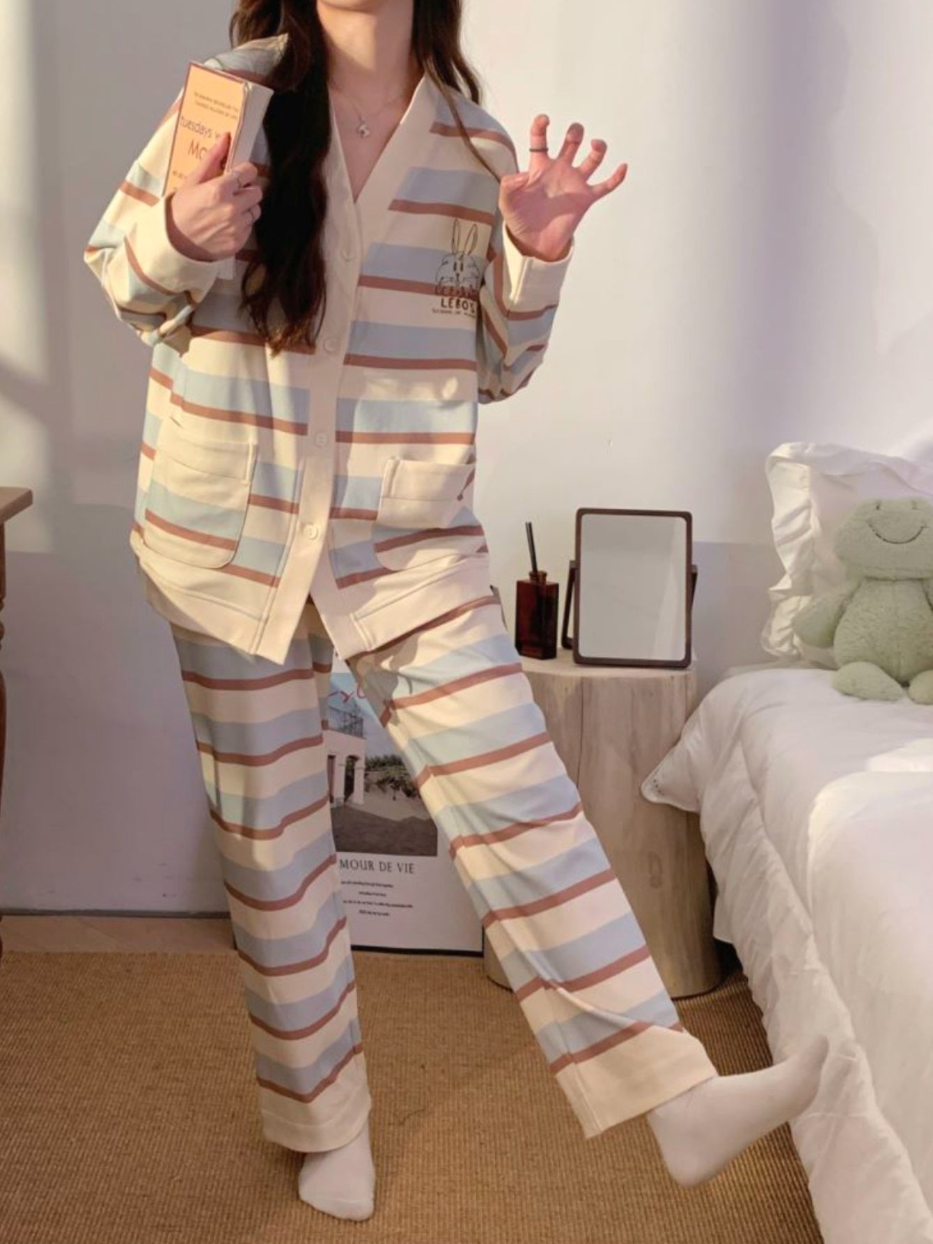 Homewear Suit、Pajamas Suit、Cardigan Design、Wearable Pajamas Suit、Striped Pajamas Suit-Women's pajama suit