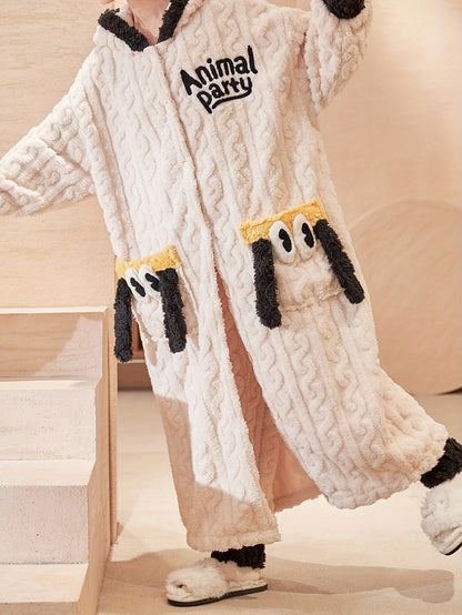 A Set of Women's Cute Cartoon Animal Party Flannel Pajamas Suit - Long Sleeve Hooded Gown with Pockets，Knitted Fabric，Adult Autumn and Winter Casual Wear