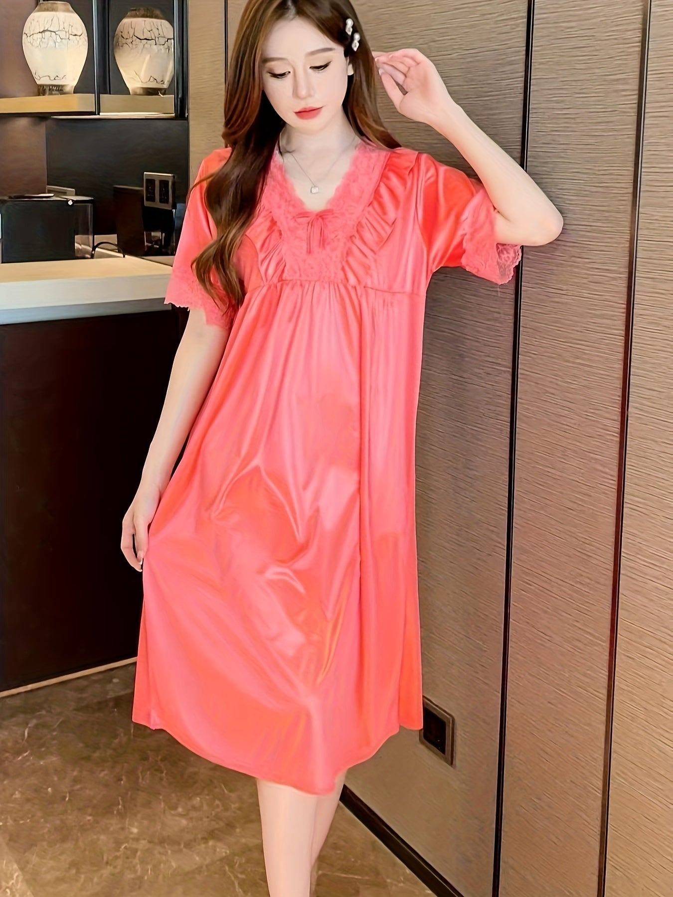 Elegant Ladies Lace V Collar Nightdress with Bowknot Details - Comfortable Short Sleeve Pajamas，Solid Color