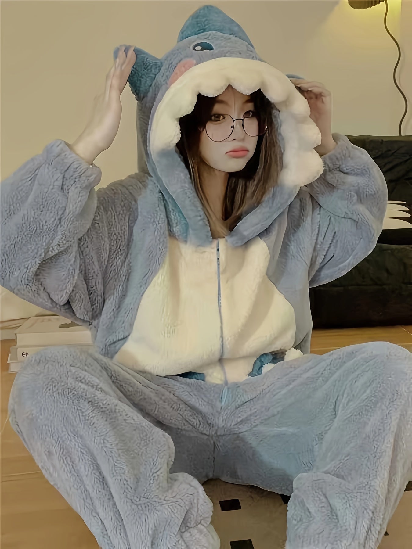 Women's Autumn and Winter Style Cute Shark Cartoon One-Piece Pajama，Coral Fleece Thickened Warm Hooded Tracksuit，Can Be Worn outside