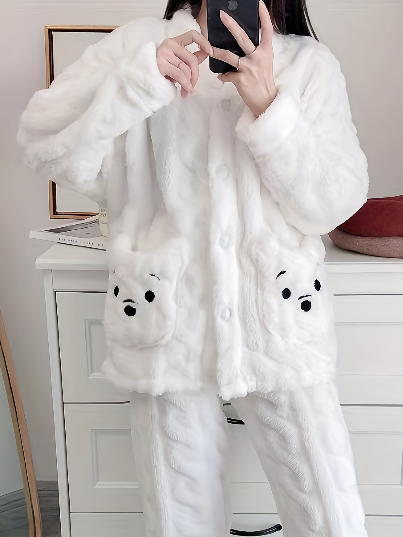 Cute Bear and Letter Printed Fleece Jacquard Pajamas Suit，Long Sleeve Button V Collar Top and Elastic Pants，Women's Pajamas and Homewear