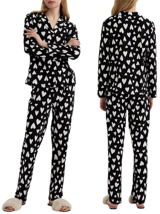 A Set of Women's Comfortable Polyester Pajamas - Leisure V Collar Long Sleeve Top with Lapel Buttons and Trousers - Geometric Heart Pattern Knitted Fabric Autumn and Winter Pajamas