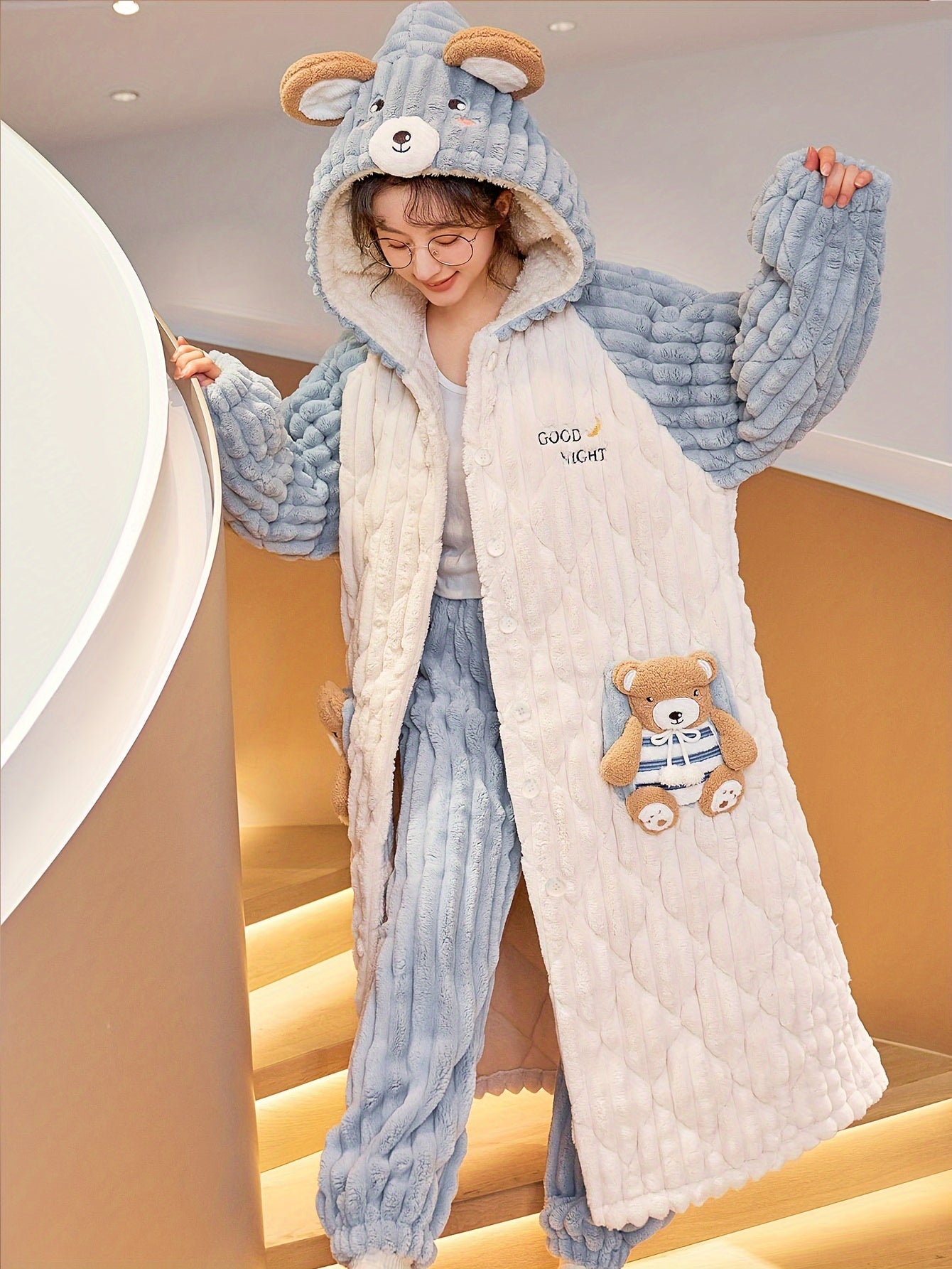 Winter Cartoon Bear Hooded Pajamas Suit，Women's Cute Style Polyester Long Sleeve Bathrobe and Pants，Embroidery Plush Homewear，Thick Velvet Lined Warm Pajamas，Hooded Design